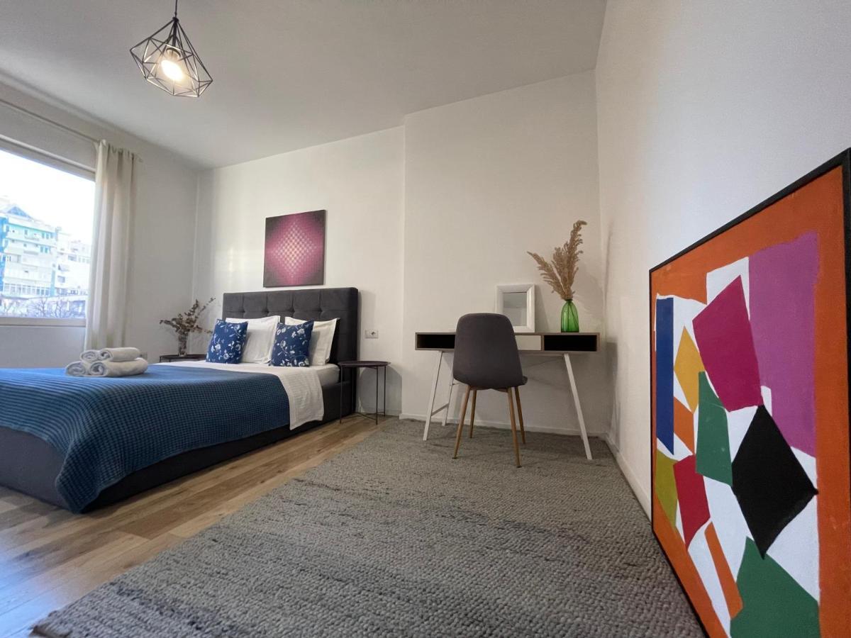 Myslym Shyri'S Apartments Tiranë Eksteriør bilde