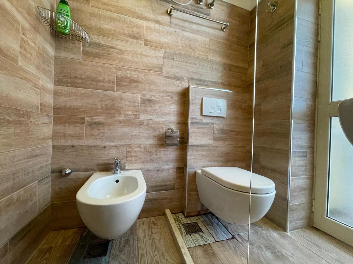 Myslym Shyri'S Apartments Tiranë Eksteriør bilde