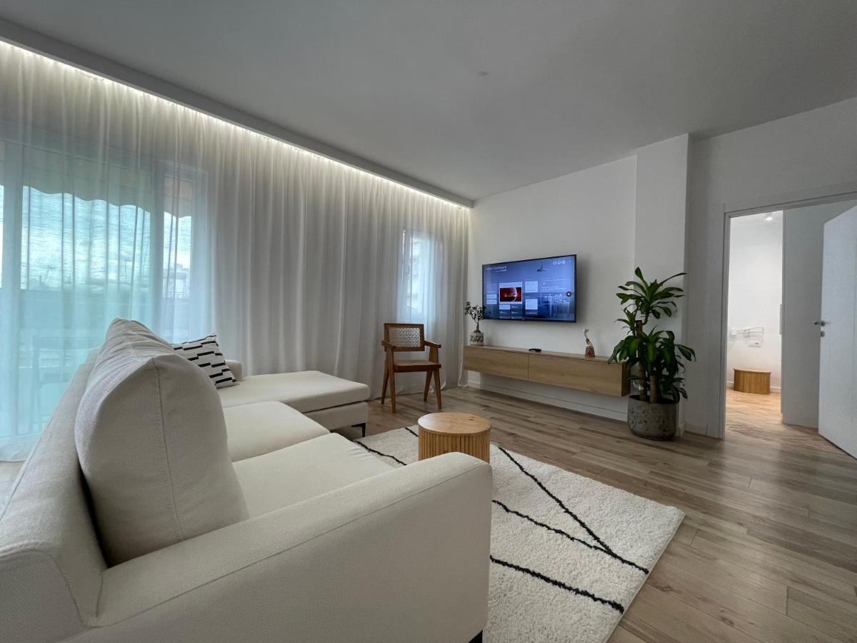 Myslym Shyri'S Apartments Tiranë Eksteriør bilde