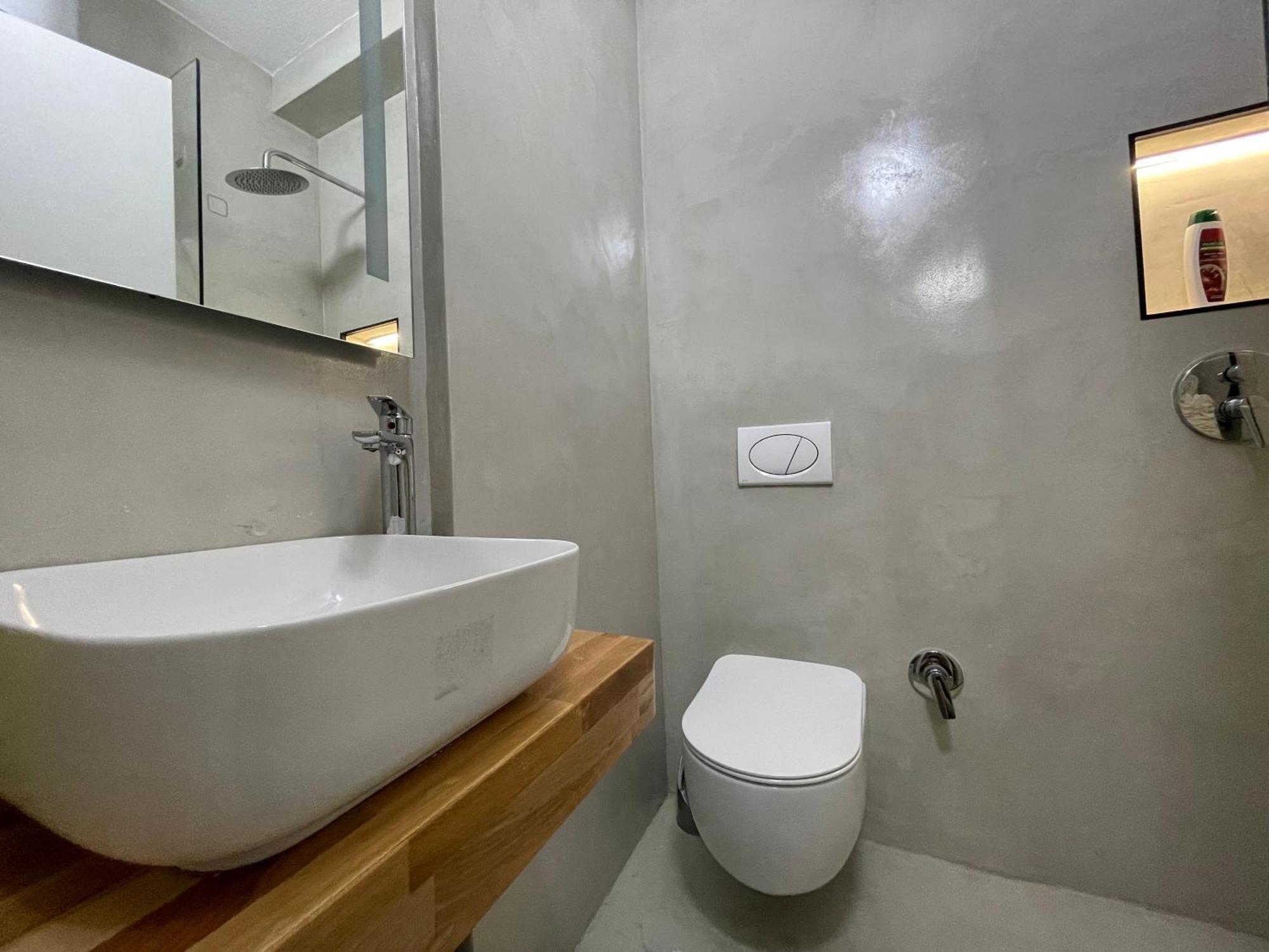 Myslym Shyri'S Apartments Tiranë Eksteriør bilde